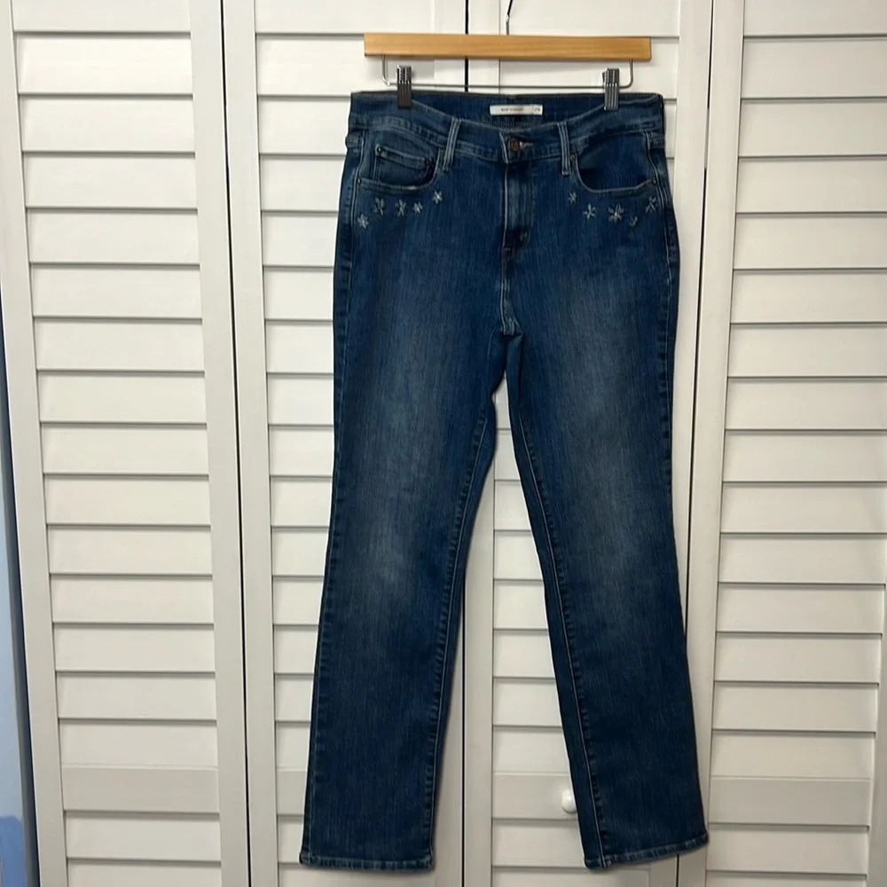 Levi’s 505 Straight Leg Stretch Floral Embroidered Jeans Size 29 Medium Wash